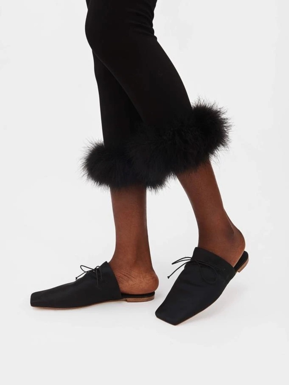 Sleeper “The Puff” Slippers – NWT – Size 40 Black Flats puffed silhouette Shoes